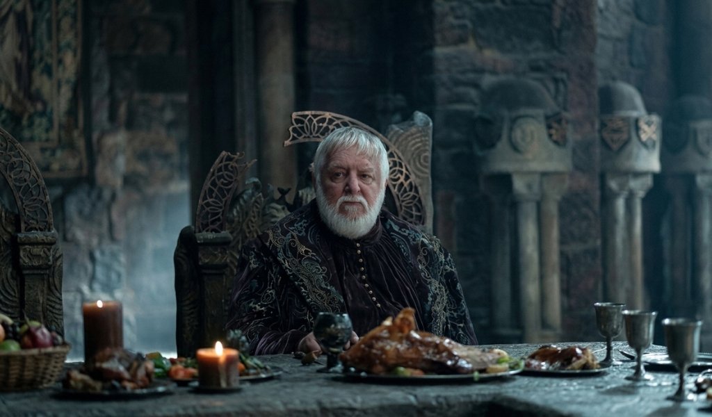 Ser Simon Strong at Harrenhal before Aemond Targaryen takes the castle.